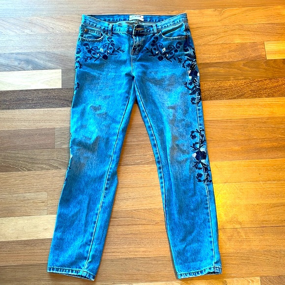 One Teaspoon Lola Awe Blue Embroidered Jeans - Picture 9 of 16